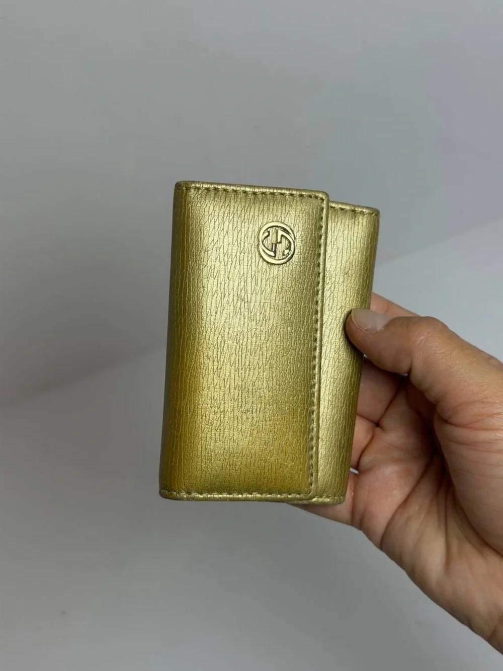 Gucci Metallic Gold Leather Key Holder Case